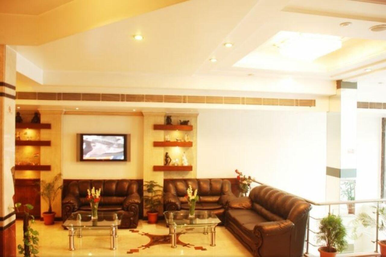 Hotel Shipra International New Delhi Ngoại thất bức ảnh