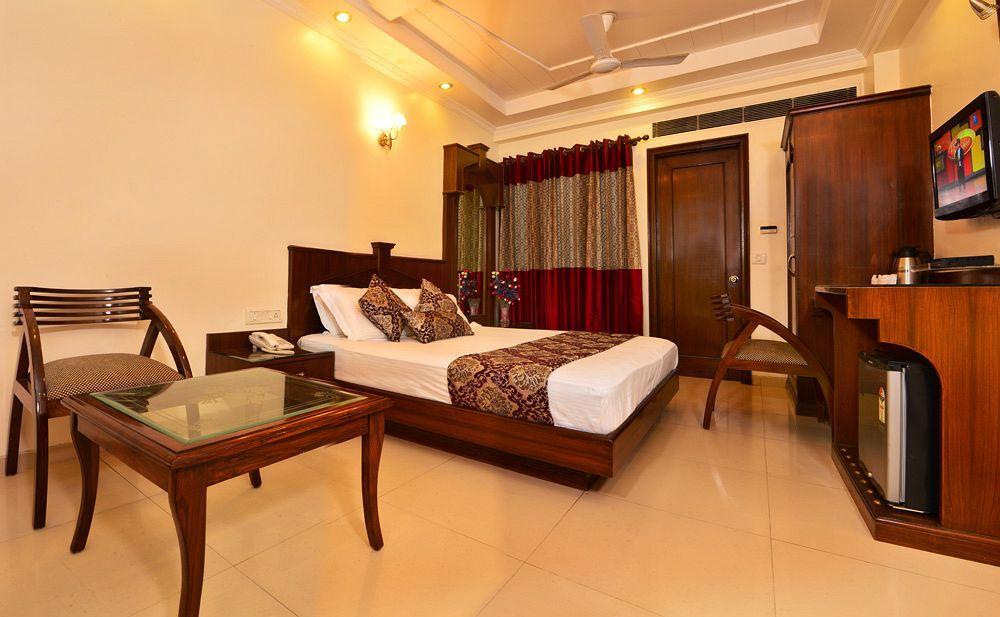 Hotel Shipra International New Delhi Ngoại thất bức ảnh
