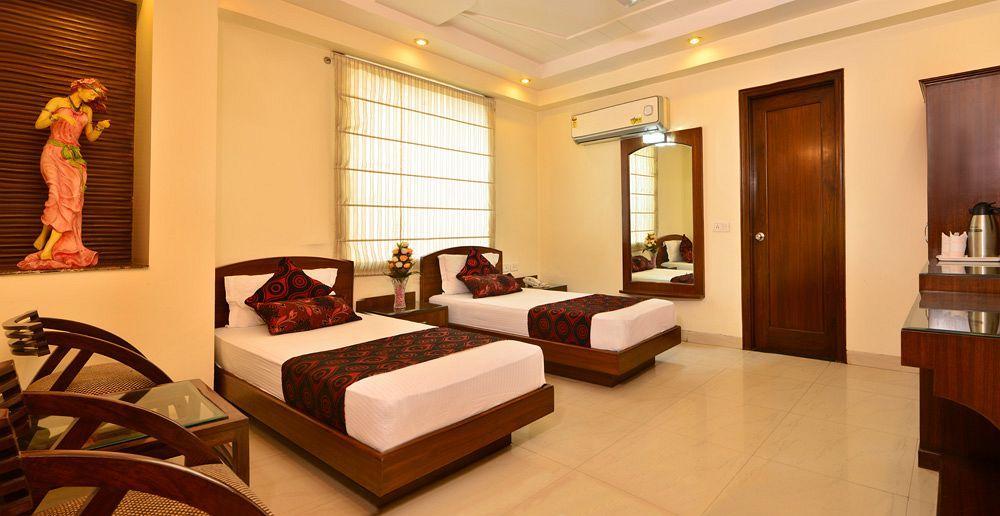 Hotel Shipra International New Delhi Ngoại thất bức ảnh