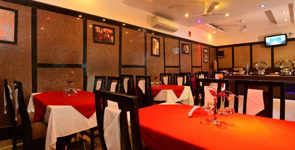 Hotel Shipra International New Delhi Ngoại thất bức ảnh