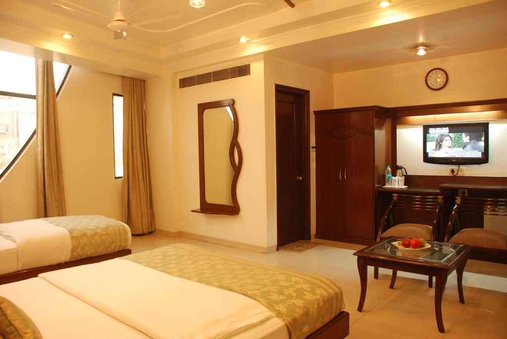 Hotel Shipra International New Delhi Ngoại thất bức ảnh